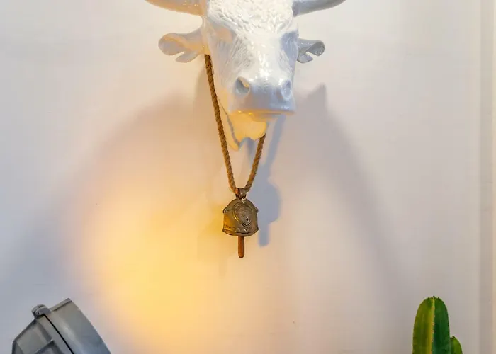 Garam Oda ve Kahvaltı Lisboa